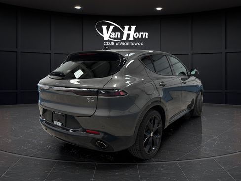 Used 2024 Dodge Hornet R/T Plus w/ Track Pack AWD/4WD image 8