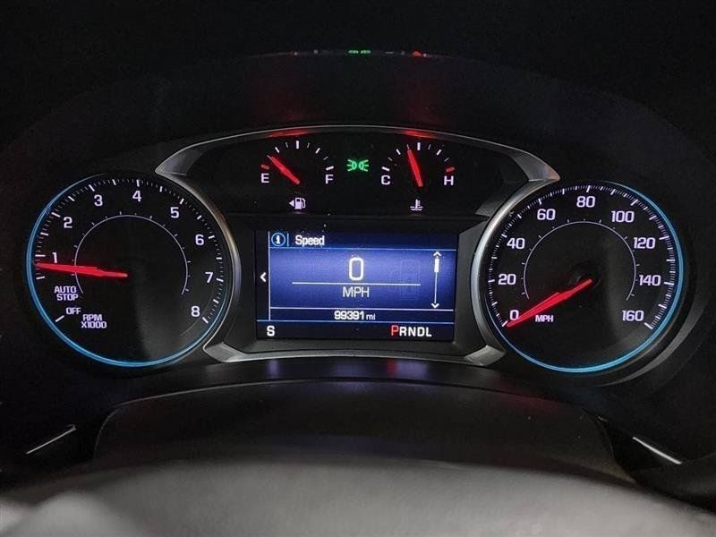 Used 2022 Chevrolet Equinox LT w/ Driver Convenience Package FWD image 17