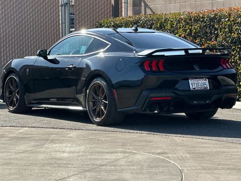 Used 2025 Ford Mustang Dark Horse image 6
