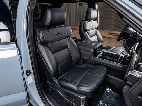 Used 2026 Ford F250 Platinum image 31