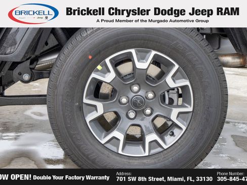 New 2026 Jeep Gladiator Sahara image 33