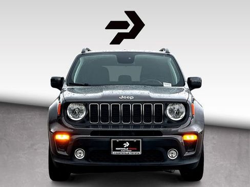 Used 2019 Jeep Renegade Latitude image 3