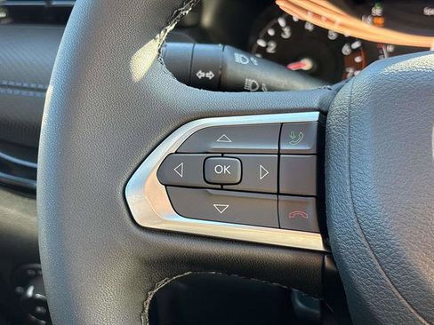 New 2026 Jeep Compass Limited image 11