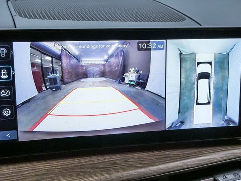 Certified 2024 Hyundai Santa Fe Limited image 25