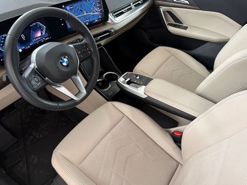 Used 2023 BMW X1 xDrive28i w/ Convenience Package AWD/4WD image 11