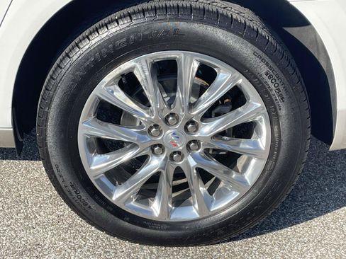 Certified 2018 Buick Enclave Premium w/ Experience Buick Package AWD/4WD image 12