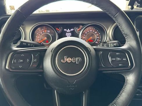Used 2019 Jeep Wrangler Sport AWD/4WD image 23