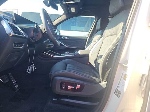 Used 2026 BMW X7 xDrive40i w/ M Sport Package AWD/4WD image 12