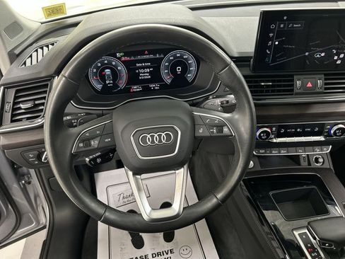 Used 2023 Audi Q5 2.0T Premium Plus w/ Premium Plus Package image 4