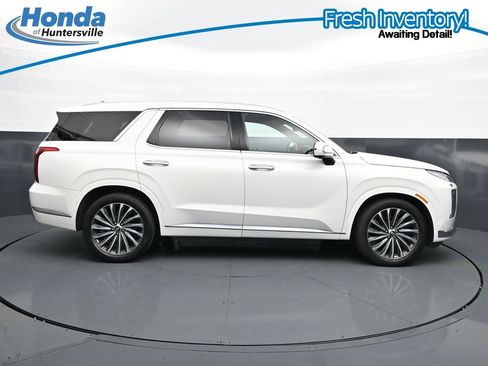 Used 2023 Hyundai Palisade Calligraphy AWD/4WD image 11