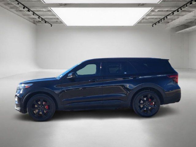 Used 2022 Ford Explorer ST w/ Equipment Group 401A AWD/4WD image 2