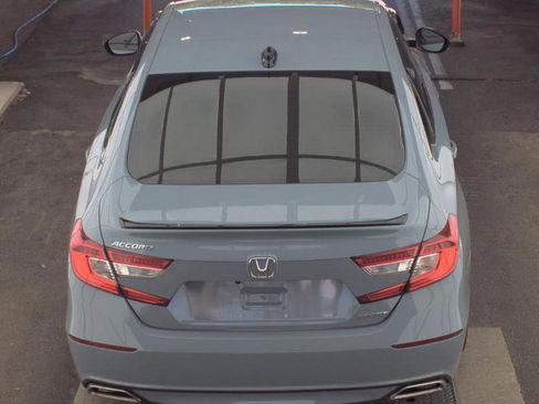 Used 2022 Honda Accord Sport image 6