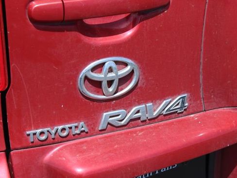 Used 2010 Toyota RAV4 4WD image 10