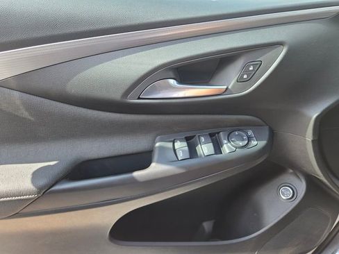New 2026 Buick Envista Avenir FWD image 27