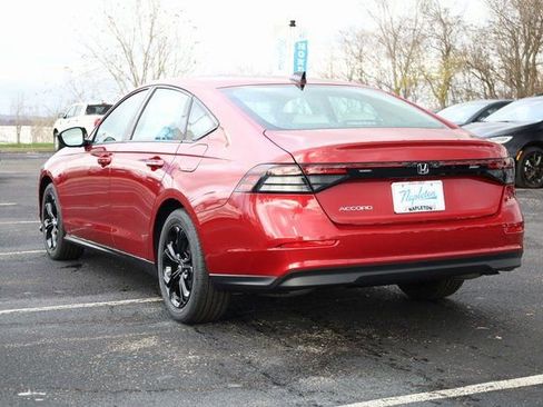 New 2025 Honda Accord SE image 7