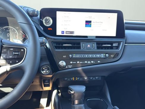 New 2025 Lexus ES 350 350 image 13