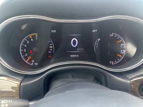 Used 2018 Jeep Grand Cherokee Summit image 12