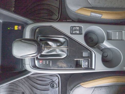 Certified 2025 Subaru Crosstrek 2.5i Sport image 10