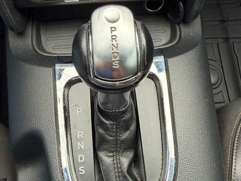 Used 2015 Ford Mustang GT Premium RWD image 21