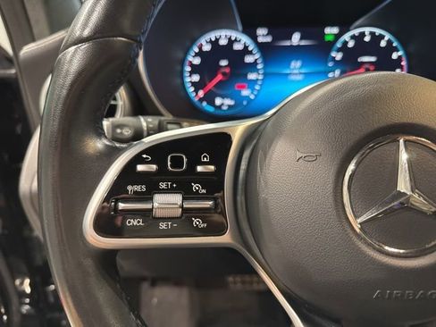 Used 2022 Mercedes-Benz GLC 300 4MATIC w/ AMG Line image 20