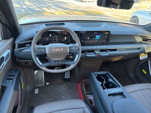 New 2026 Kia EV9 GT-Line image 2