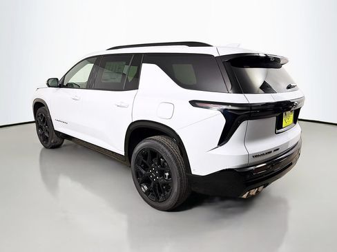 New 2026 Chevrolet Traverse RS w/ LPO, Floor Liner Package AWD/4WD image 7