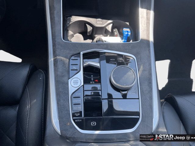 Used 2025 BMW X5 xDrive40i w/ Climate Comfort Package AWD/4WD image 16