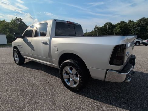 Used 2016 RAM 1500 Big Horn AWD/4WD image 4