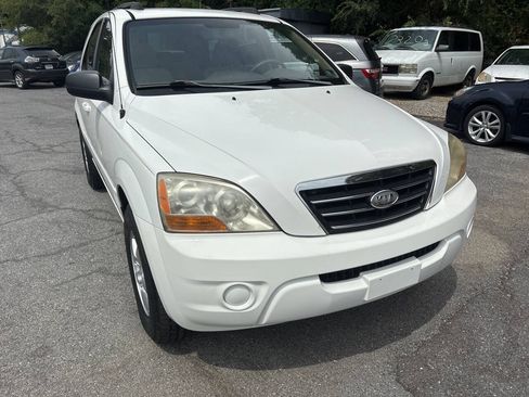 Used 2008 Kia Sorento 4WD image 3