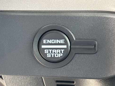 New 2025 Ford Bronco Outer Banks AWD/4WD image 32