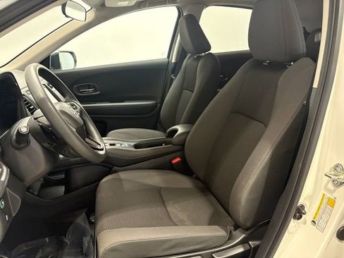 Used 2021 Honda HR-V EX image 7