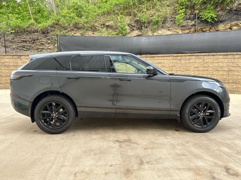Used 2026 Land Rover Range Rover Velar Dynamic SE image 7