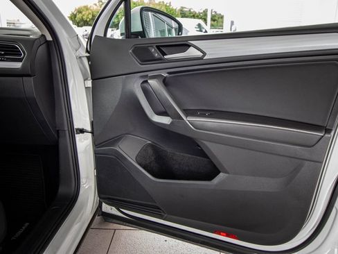 Used 2023 Volkswagen Tiguan S FWD image 18