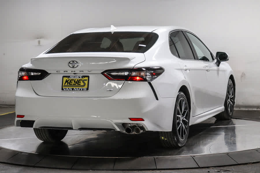 Certified 2024 Toyota Camry SE FWD image 7