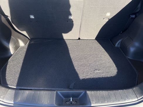 Used 2015 Nissan Juke SV image 8