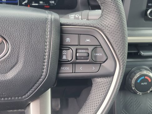 New 2026 Toyota Tacoma TRD Off-Road AWD/4WD image 13