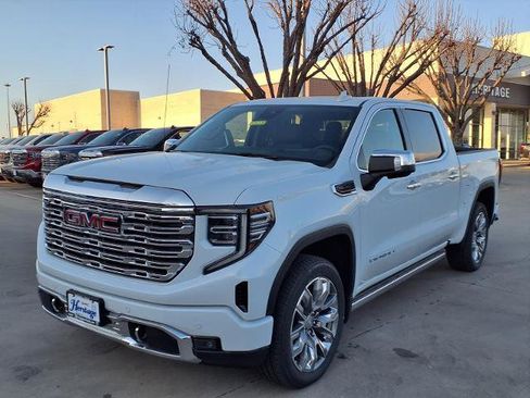 New 2026 GMC Sierra 1500 Denali w/ Denali Reserve Package image 28