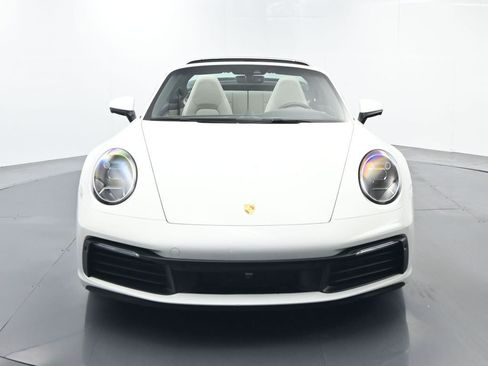 Certified 2021 Porsche 911 Targa 4S image 18