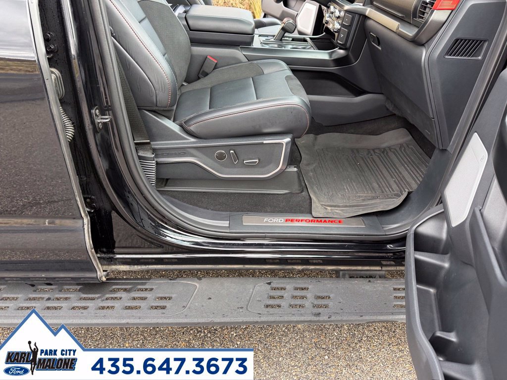 Used 2025 Ford F150 Raptor AWD/4WD image 37