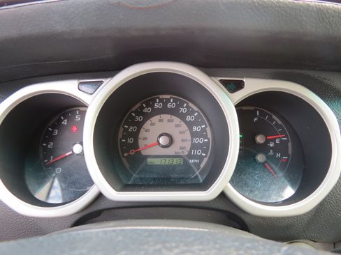 Used 2005 Toyota 4Runner SR5 image 10