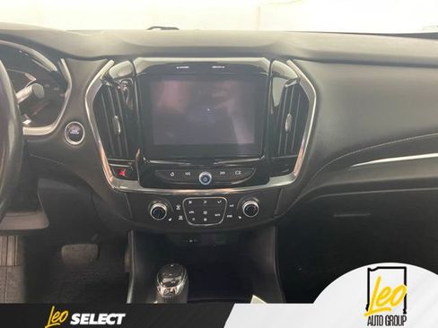 Used 2019 Chevrolet Traverse RS w/ LPO, Floor Liner Package FWD image 14