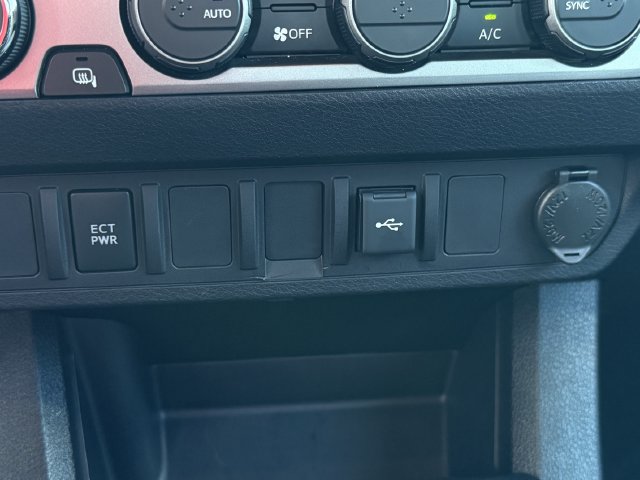 Used 2023 Toyota Tacoma SR AWD/4WD image 21