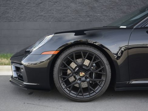 Certified 2024 Porsche 911 Carrera S image 31