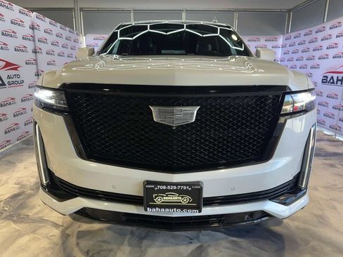 Used 2021 Cadillac Escalade Sport w/ Driver Assist Tech Package AWD/4WD image 76