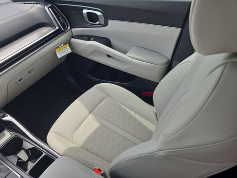 New 2026 Kia Sorento EX FWD image 16
