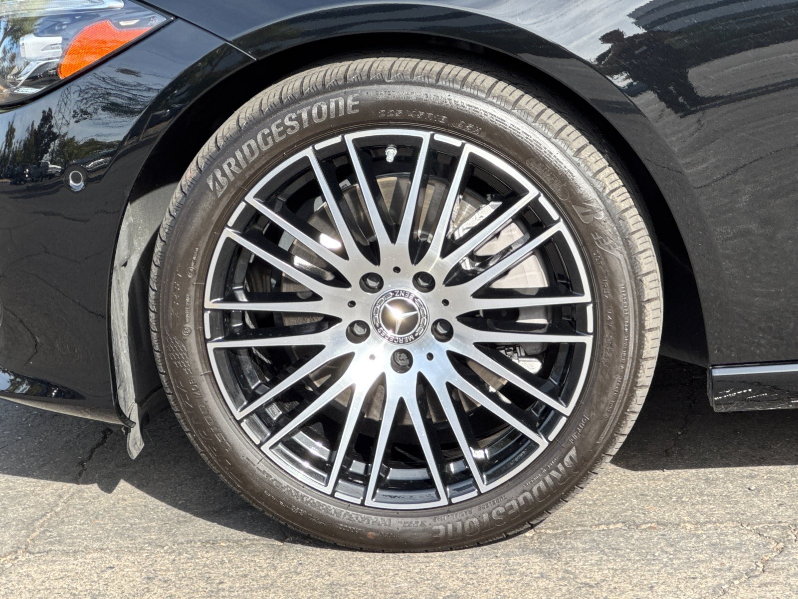 Used 2024 Mercedes-Benz C 300 Sedan image 23