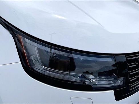 Used 2023 Land Rover Range Rover SE AWD/4WD image 33