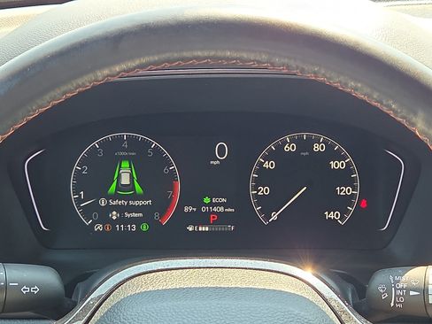 Used 2025 Honda Pilot TrailSport image 23