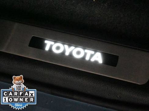 Used 2025 Toyota Land Cruiser AWD/4WD image 19