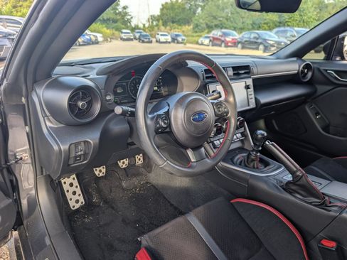Used 2025 Subaru BRZ Limited RWD image 22
